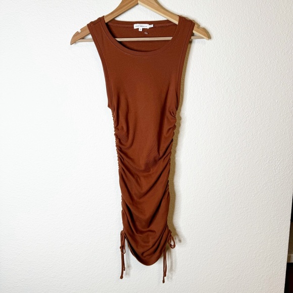 Good American Ruched Mini Dress in Brown Tortoise Shell Size 1 or Small - Picture 2 of 5